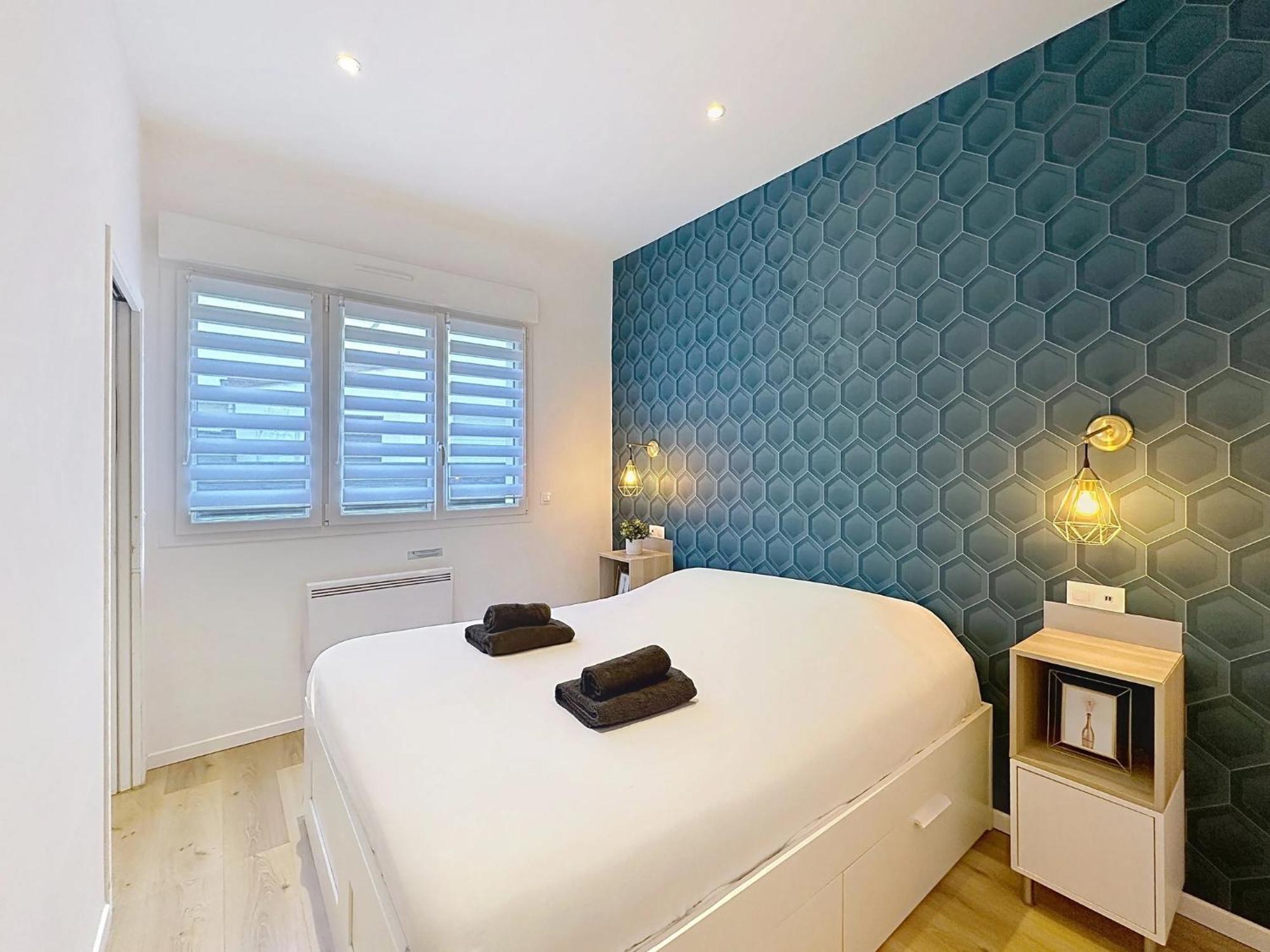 Le Sacre - Centre - Cour Privative - Parking Apartment Реймс Екстериор снимка
